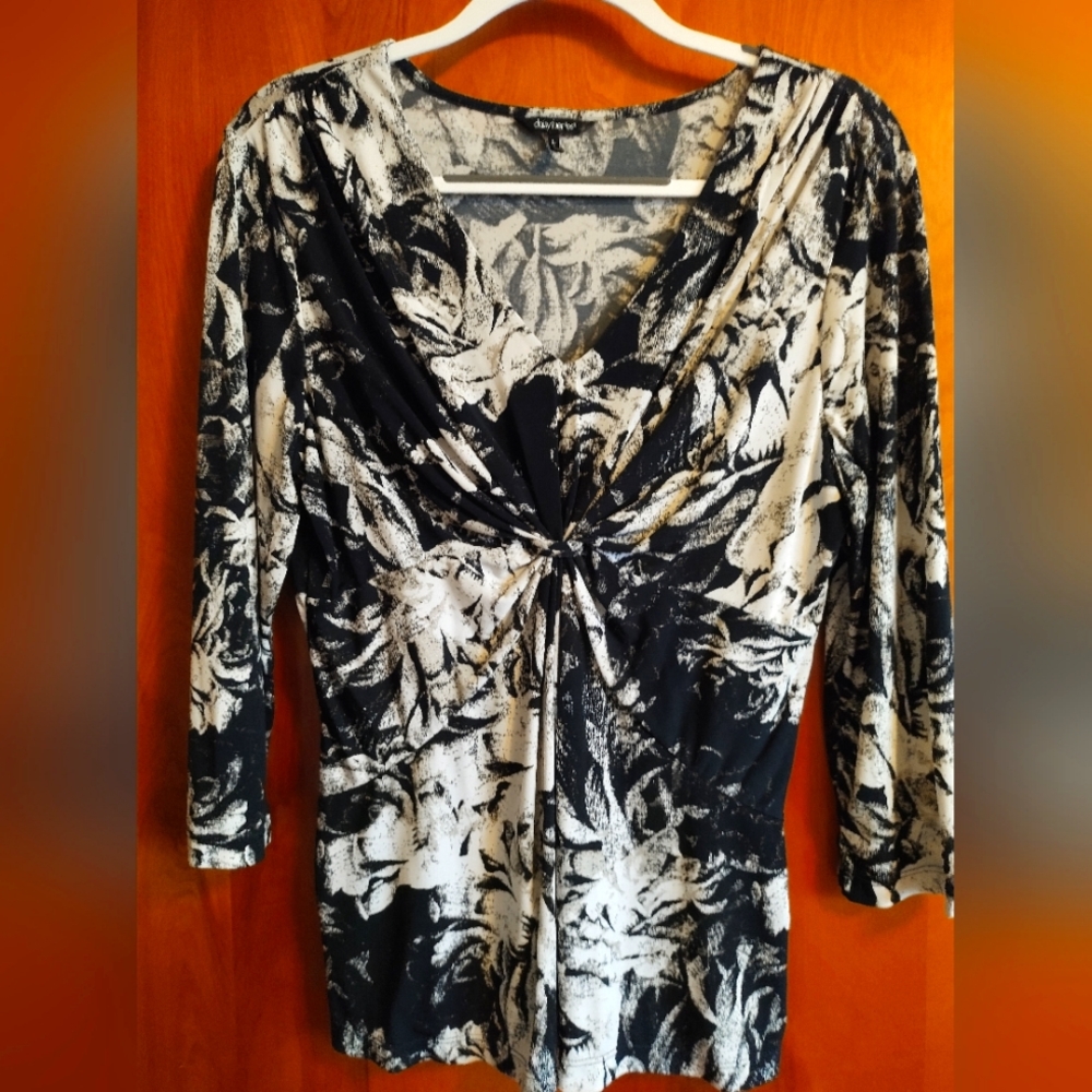 Daisy Fuentes blouse. Women's L. - Picture 1 of 7